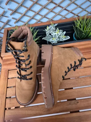 Botas STRADIVARIUS n.38 mujer