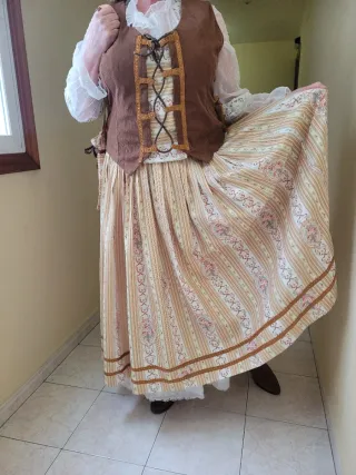 Traje de época mujer fiestas medievales