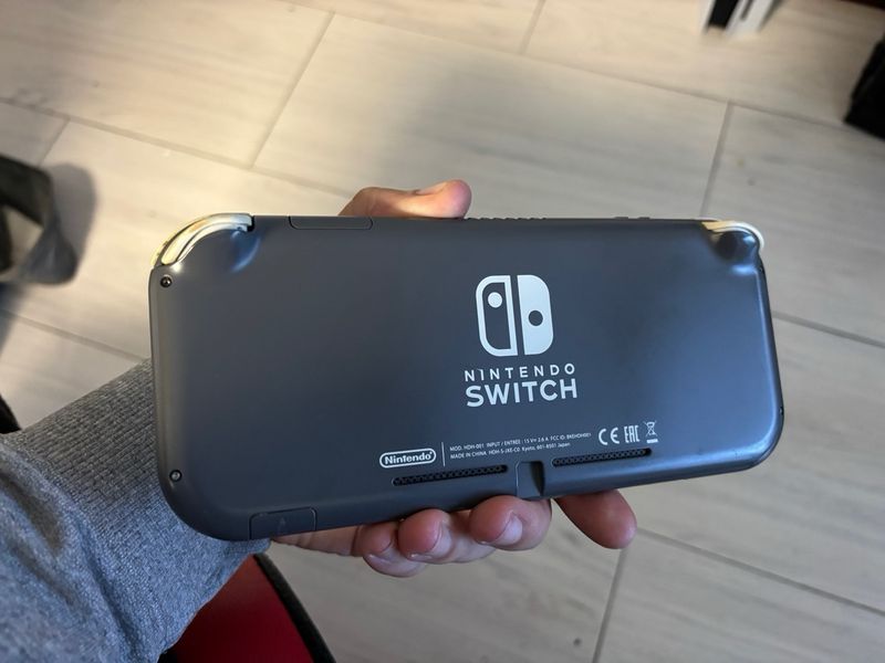 Nintendo Switch Lite 256GB Gris/Blanco afbeelding 5
