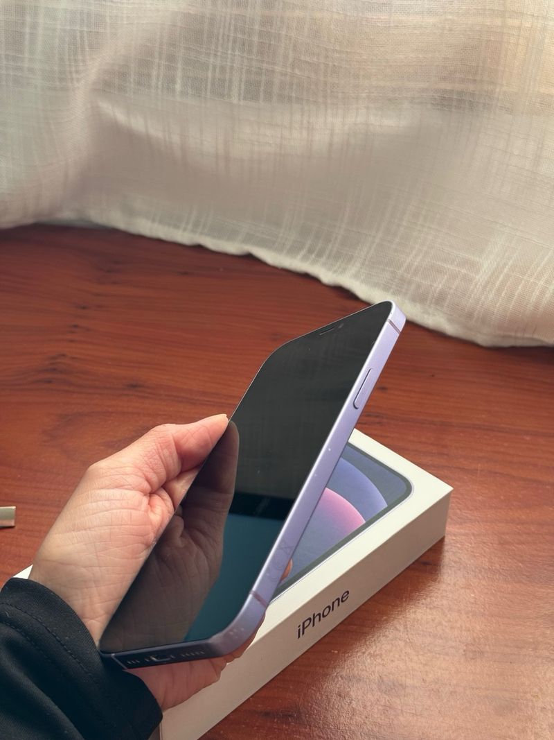 iPhone 12 64GB Morado afbeelding 9