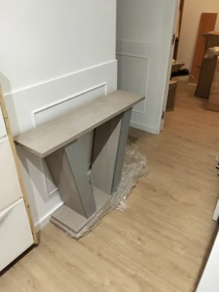 Mueble recibidor madera y gris