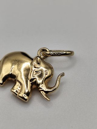 Colgante Oro 18k Elefante 0,86gr
