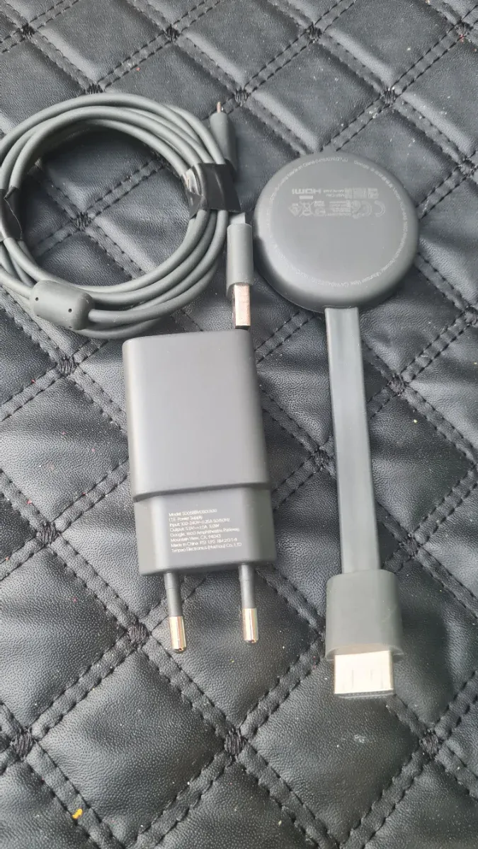 Google Chromecast con adaptador y cable afbeelding 5