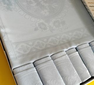 Mantel y servilletas tela azul