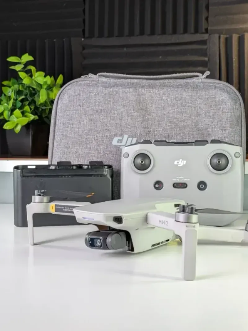 DJI Mini 2 Fly More Combo