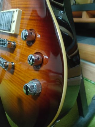 CAMBIO/VENDO Guitarra LTD EC400VF Sunburst MIK