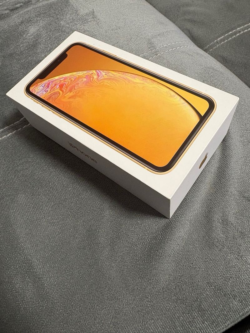 iPhone XR 64GB Amarillo afbeelding 4