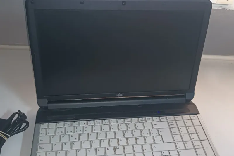 Portátil Fujitsu i3 Negro/Plateado afbeelding 4
