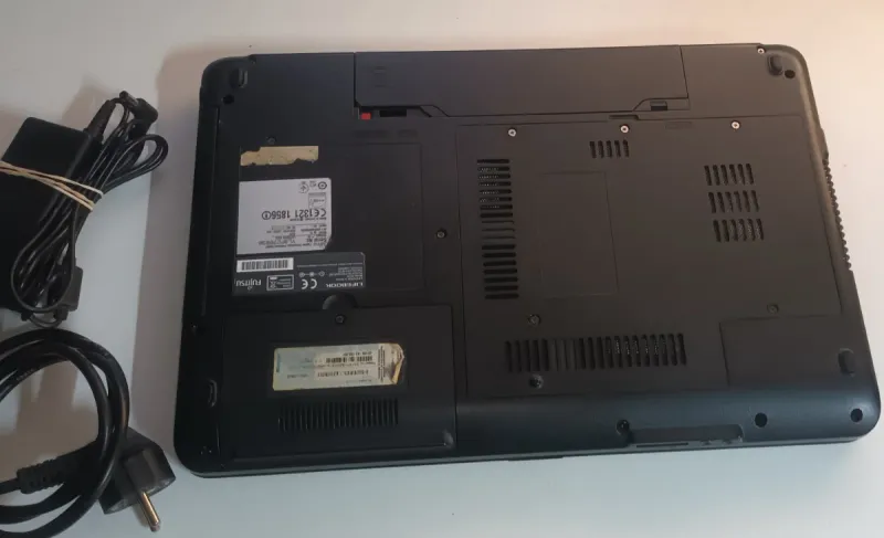 Portátil Fujitsu i3 Negro/Plateado afbeelding 7