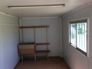 Banco gimnasio con 5 percheros