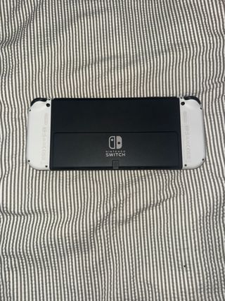 Nintendo Switch OLED + Giochi