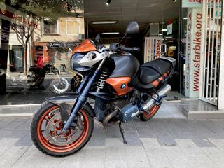 BMW 1150R Naked Negra y Naranja