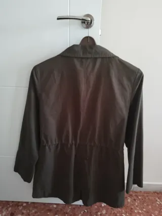 Gabardina verde oliva señora