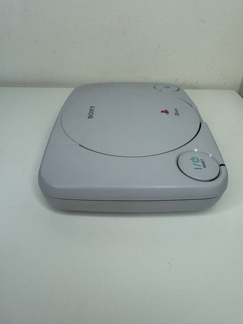 PlayStation One PSOne completa con 1 controlador y cables afbeelding 5