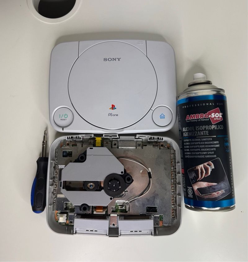 PlayStation One PSOne completa con 1 controlador y cables afbeelding 8