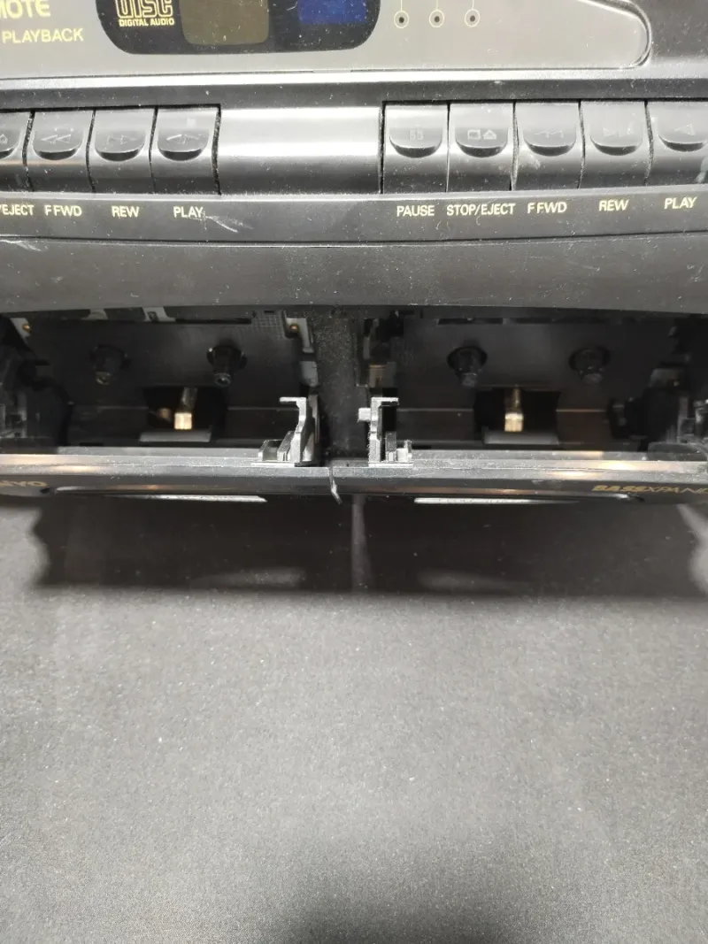 Radio Casete Sanyo Bass Xpander Negro afbeelding 2