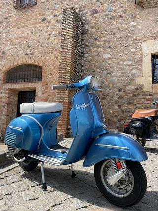 Vespa 150 Sprint '66 Azul