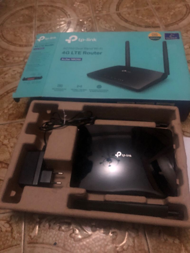 TP-Link AC750 4G LTE Router Archer MR200 afbeelding 3