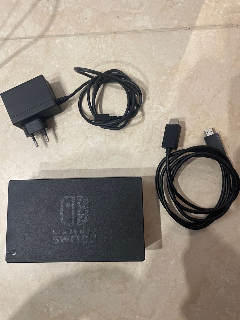 Nintendo Switch Dock + Cables
