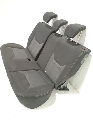 ASIENTOS TRASEROS FORD KA+