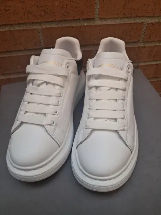 Alexander McQueen 39