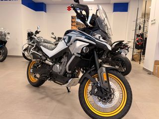 CFMOTO 800MT EXPLORER