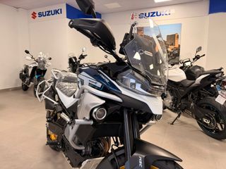 CFMOTO 800MT EXPLORER