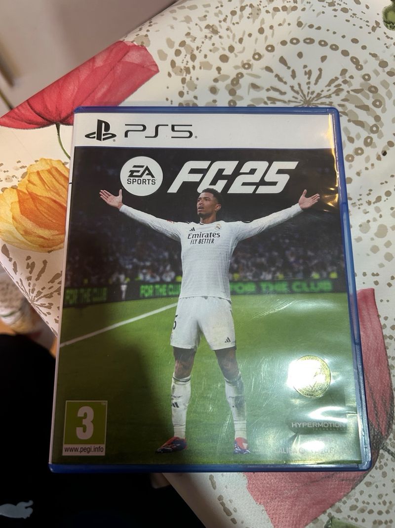 PlayStation 5 + Mando + Monitor+ Cascos+Juego afbeelding 4