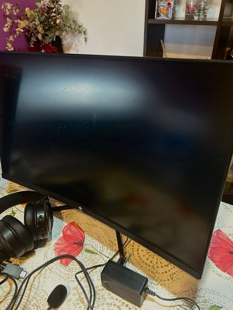 PlayStation 5 + Mando + Monitor+ Cascos+Juego afbeelding 5