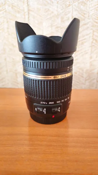 Tamron 18-270mm f/3.5-6.3 para Canon