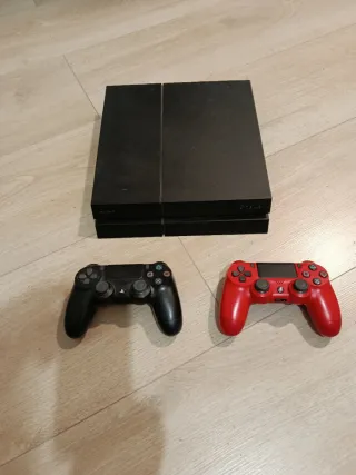 PS4 (PlayStation 4) + 2 Mandos