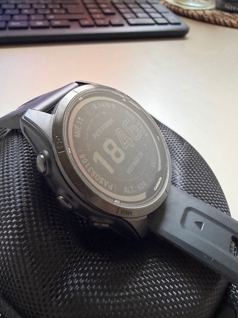 Garmin Fenix 7s Pro Zafiro Solar afbeelding 3