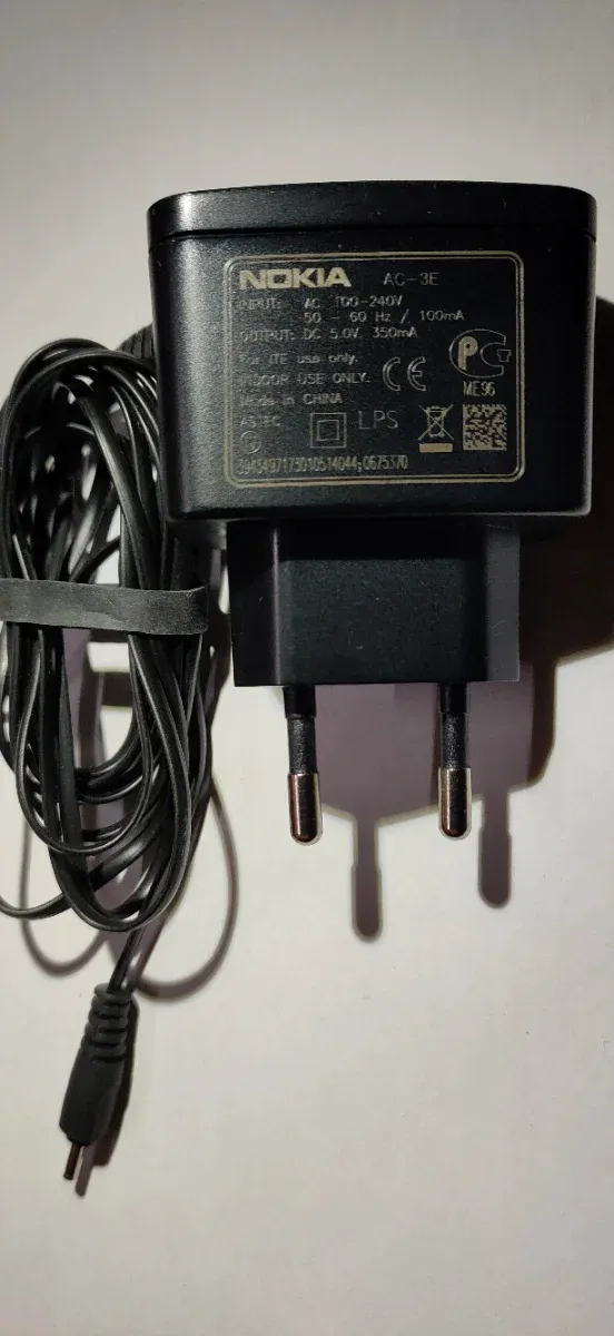 Cargador Nokia AC-3E afbeelding 2