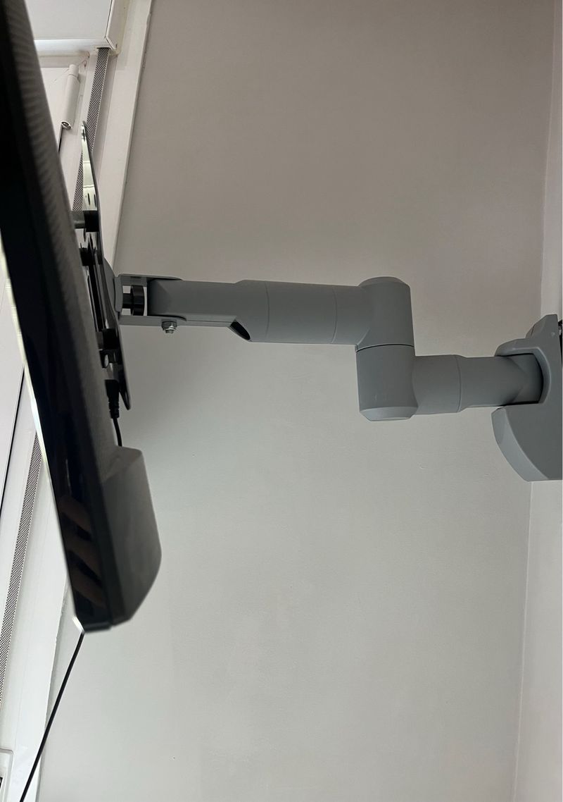 Televisión LG 32 pulgadas con Soporte de pared afbeelding 5