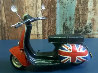 Vespa Decorativa Union Jack