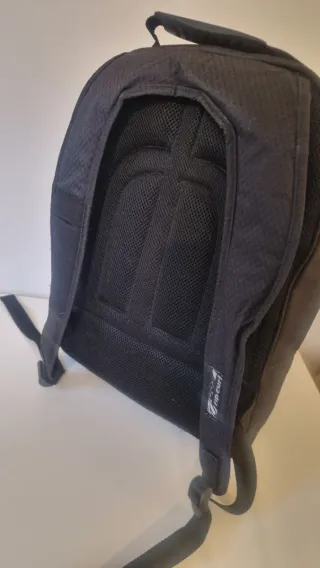 Mochila Rip Curl Negra y Gris