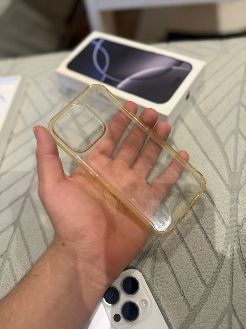 iPhone 16 Pro 96% (impecable) afbeelding 4