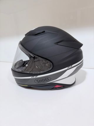 Casco Shoei NXR 2 Negro Mate.