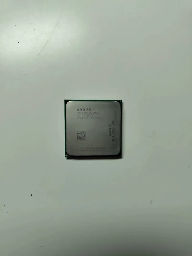 Procesador AMD FX-4130 4 núcleos (AM3+)