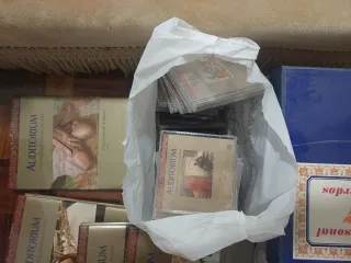 Colección Auditorium Libros y CDs Música