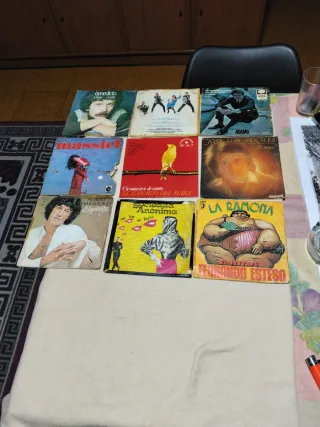 LOTE 10 VINILOS ANTIGUOS