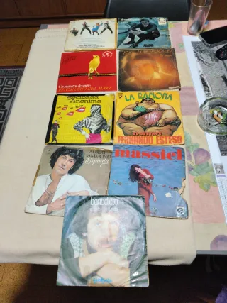 LOTE 10 VINILOS ANTIGUOS