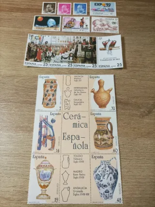 1987. Lote 17 sellos (incluye 4 en tira y 6 en lám