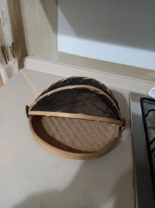 Cesto vintage in bambù e rete