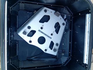 Maletero Givi Trekker Outback 45L Aluminio Negro