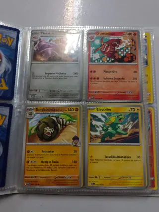 Álbum de cartas Pokémon