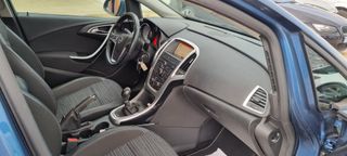 Opel Astra 1.6 cdti 2014