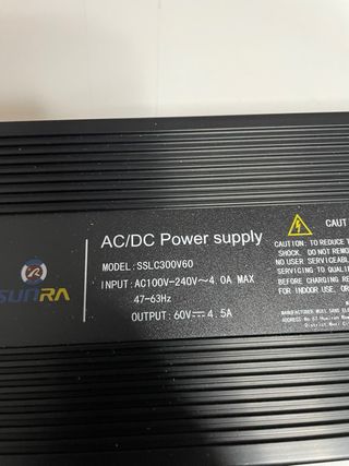 Cargador SUNRA SSLC3000 60V 4.5A Nuevo