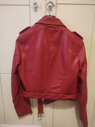 Chaqueta biker roja Pull&Bear