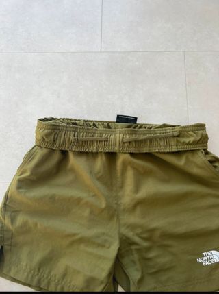 Pantaloncini The North Face Uomo Verde